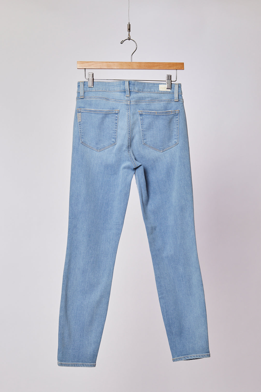 VERDUGO ANKLE WHITE BUTTON LIGHT WASH