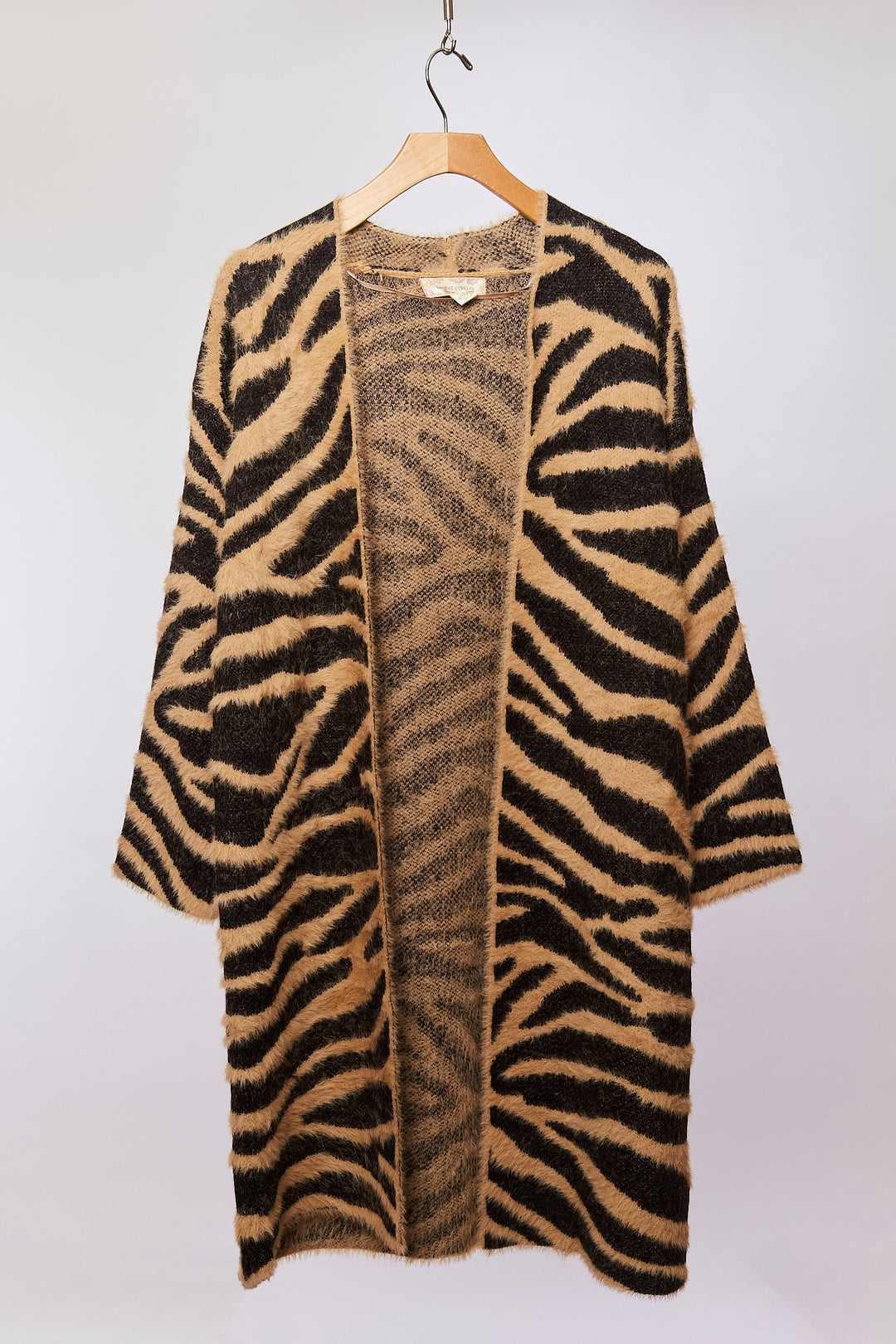 LES ANIMAL CARDIGAN TAN BLACK ANIMAL – A Labor of Love