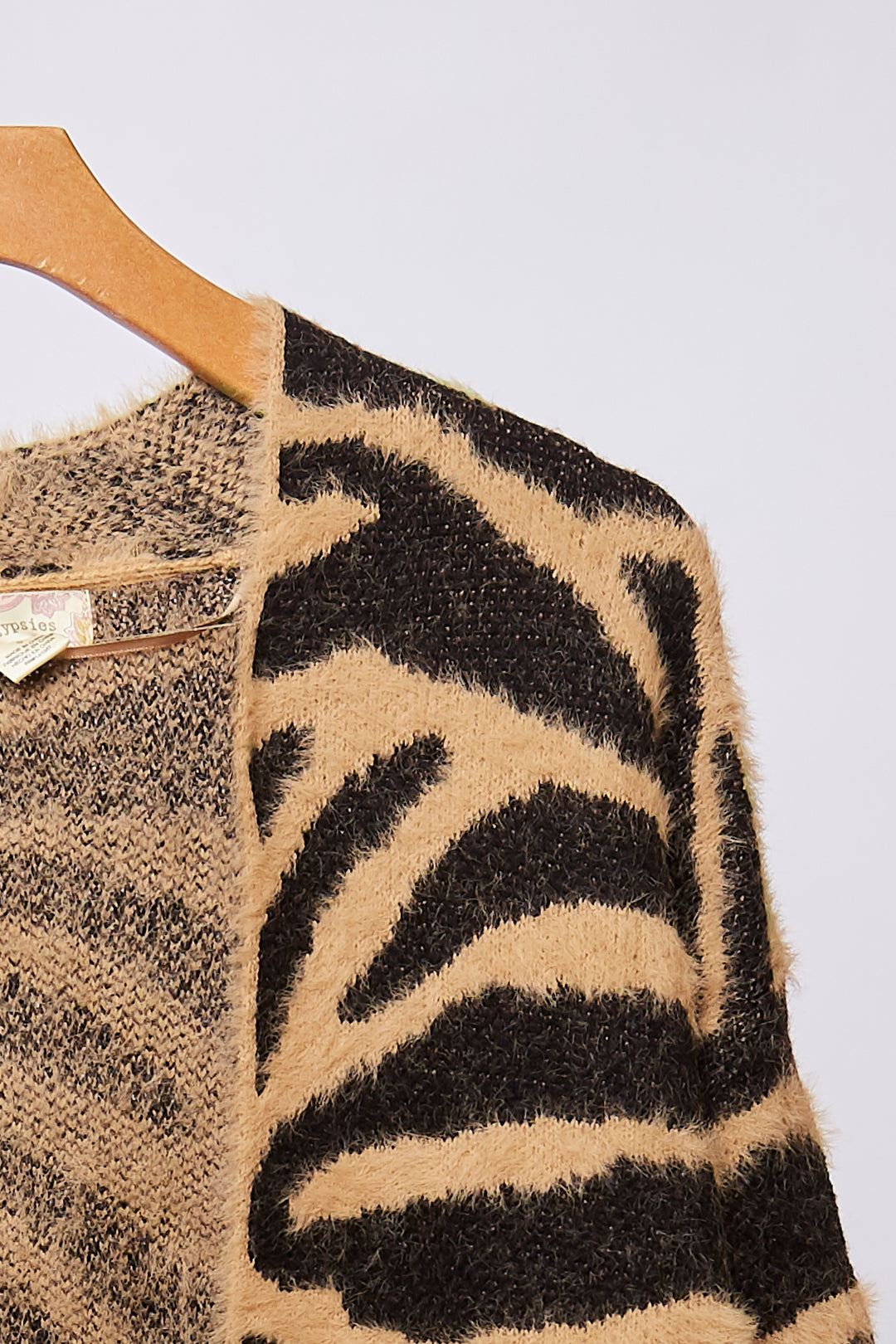 LES ANIMAL CARDIGAN TAN BLACK ANIMAL – A Labor of Love